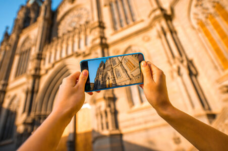 Las Palmas Cultura with different shows throughout the city